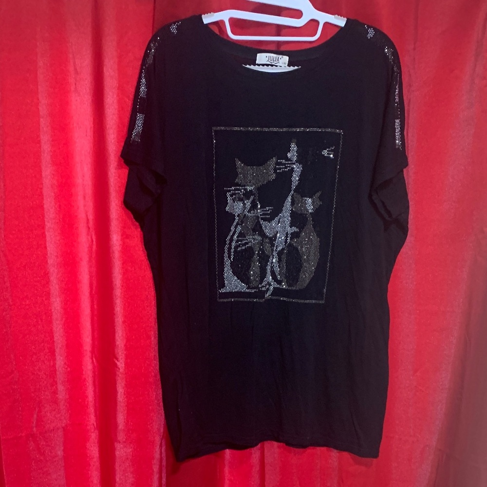 Black Sequin Cat Graphic T-Shirt